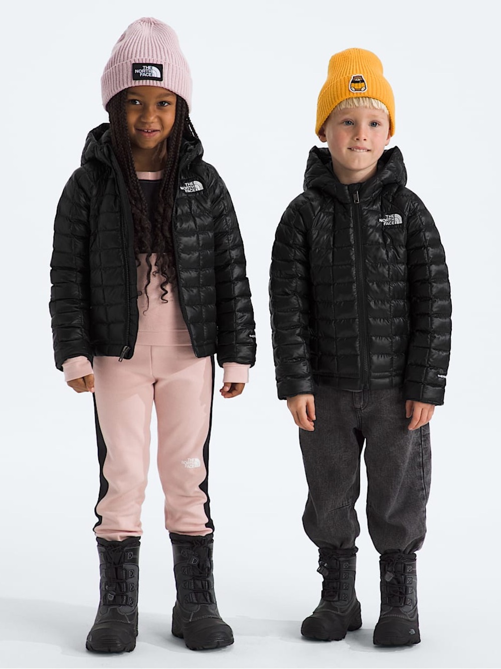 The North Face Kids Thermoball hooded jacket puffer winter fall outdoor ski 10